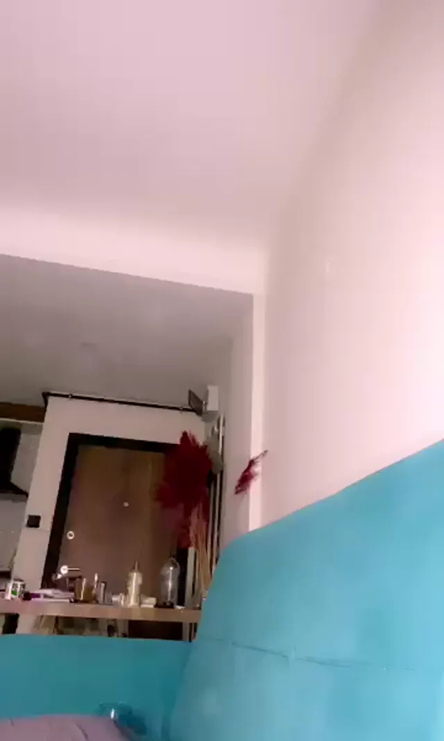 Tango Alina Rüya — Alina Rüya ifşa HD Liseli etekli yayınını seyret · sahne 1
