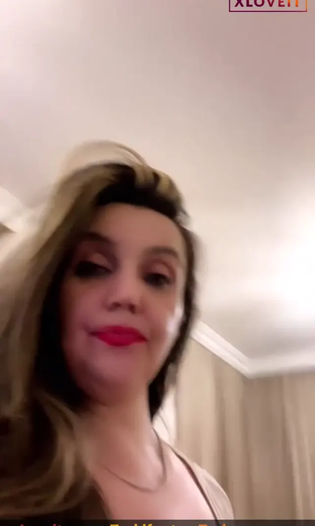 Tango Demet teyze ifşa nude yayın videosu seyret — Canlı Yayınlar · sahne 1