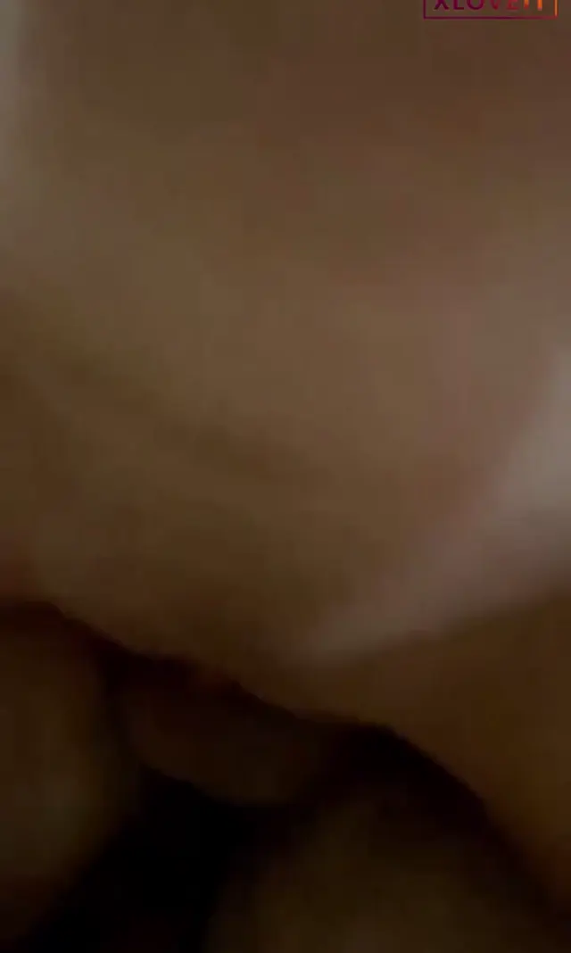 Genç Porno Beste Berkin yarrağına ters oturdu — Beste Berk — Amatör Porno · sahne 3
