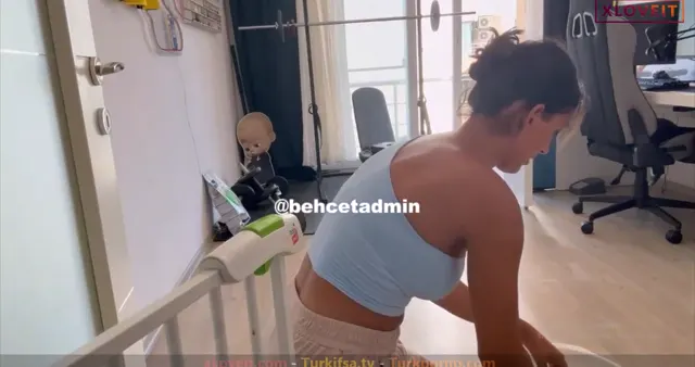 Göksu Düldül ifşa nude Youtube katıl Part 14 seyret — Göksu Düldül — Türk ifşa · sahne 3