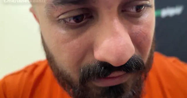 Lanet Kel — Lanet kel Porno Film Dildo Hırsızı · sahne 1