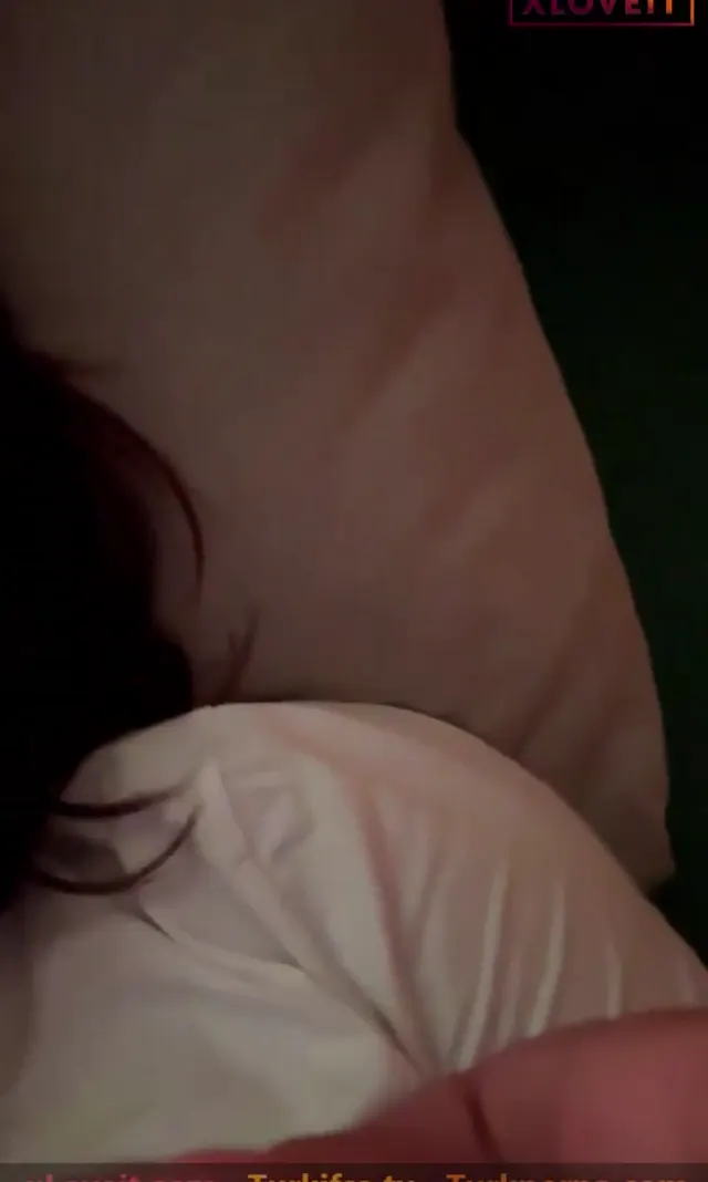 Mathilda Matinin Haremi — Matinin Haremi ifşa Seksi hatundan normal yayın videosu seyret · sahne 3