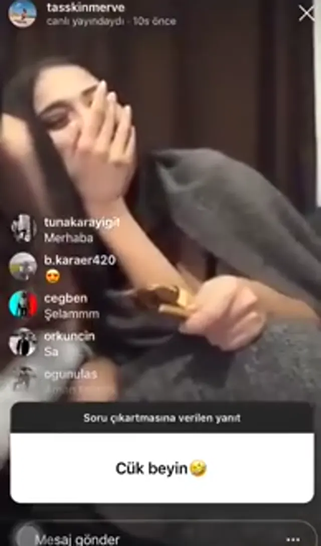 Merve Taşkın ifşa Soru Cevap canlı yayını seyret — Merve Taşkın — Canlı Yayınlar · sahne 1