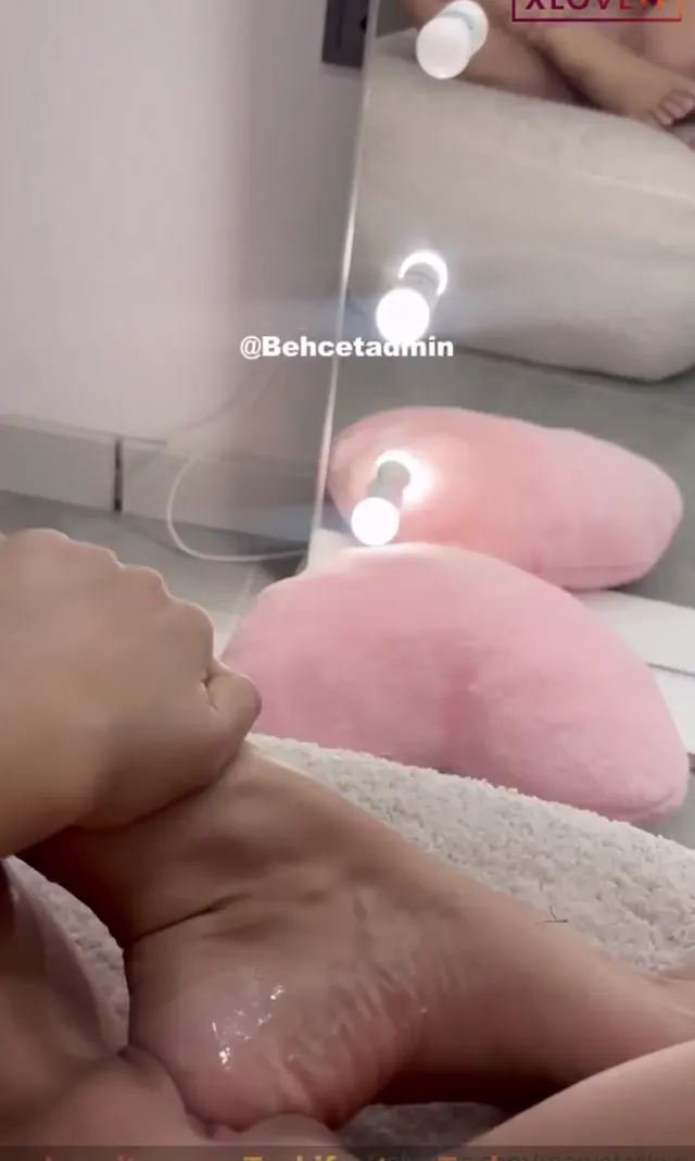 Merve taşkın ifşa nude Onlyfans videolarını izle — Merve Taşkın — Türk ifşa · sahne 2