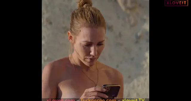 Meryem üzerli ifşa Nude sahneler — Türk ifşa · sahne 1