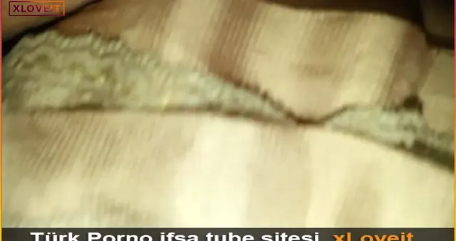 Milf Sex izle etek giydirip kucağa almış — Amatör Porno · sahne 1