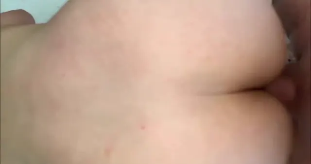 Olgun çiftin sağlam sikiş videosunu izle — Amatör Porno · sahne 2
