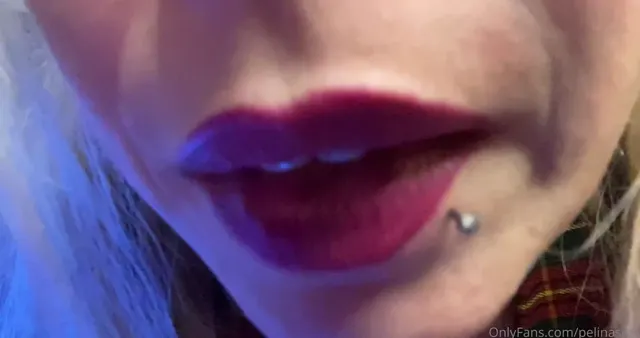 Pelin Asmr ifşa Nude Part 34 seyret — PelinAsmr — Türk ifşa · sahne 1