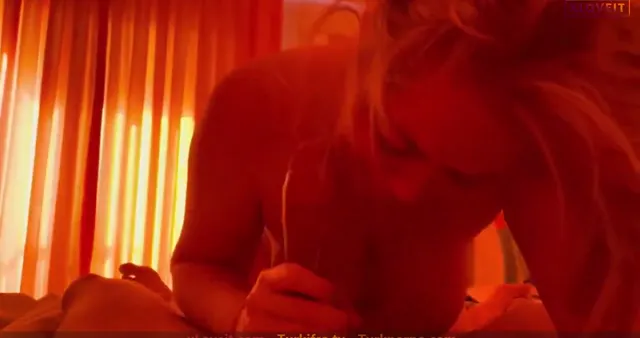 Porno Film Olguna sakso çektirip sikti boşaldı 2 postaya geçti — Amatör Porno · sahne 1