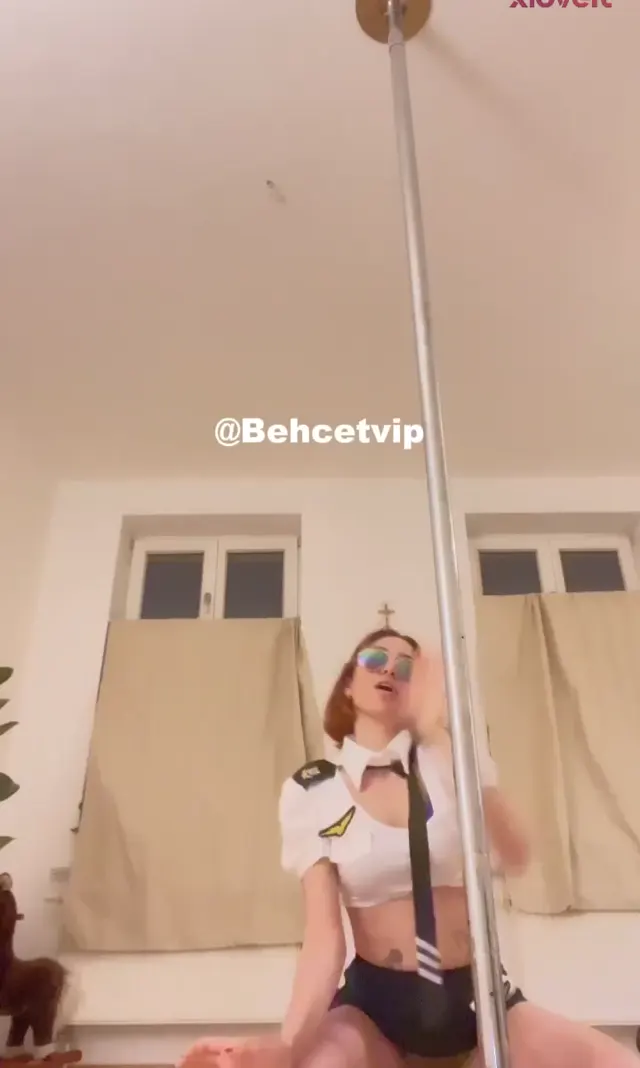 Summmm ifşa Uzun boylu kızın videosu — Türk ifşa · sahne 2