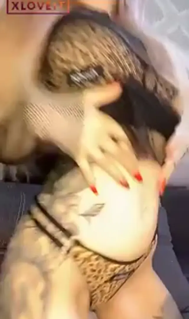Tango Cerry ifşa nude — Türk ifşa · sahne 1