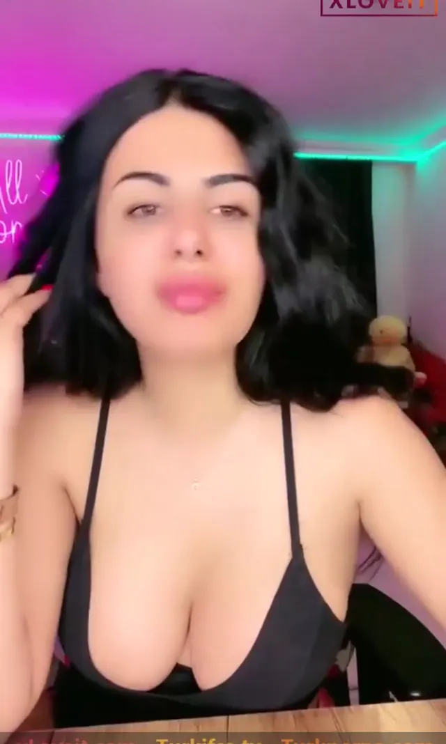 Tango Çimen Abla ifşa uzun yayın videosunu seyret — Çimen Abla — Canlı Yayınlar · sahne 2