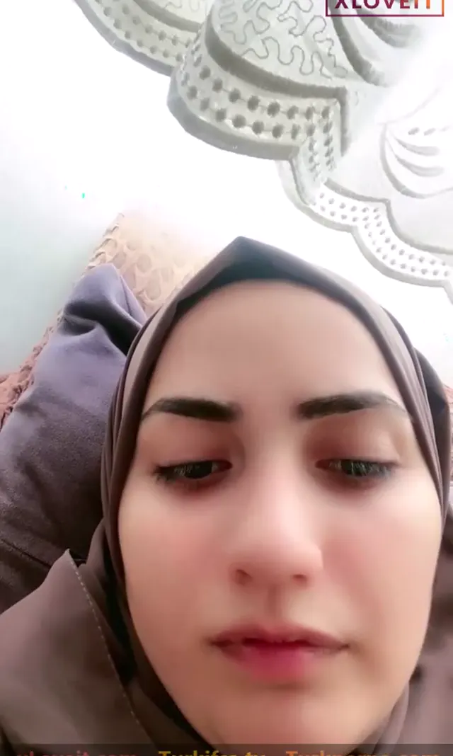 Tango Donat ifşa Çırılçıplak soyundu Türbanını çıkarmadı — Türbanlı Donat — Canlı Yayınlar · sahne 3