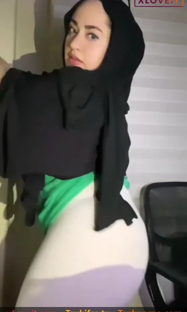 Hazal Kılınç ifşa eski Tango yayın videosu seyret — Hazal Kılınç — Canlı Yayınlar · sahne 1
