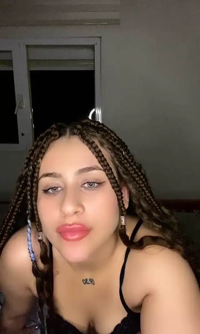 ifşa Alemi irina canlı yayın videosu seyret — Tango irina — Canlı Yayınlar · sahne 1
