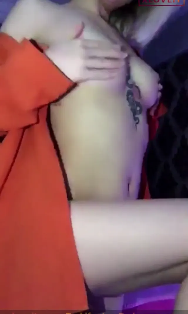 Tango Lara ifşa Sexy kızın gömlekli showu — Tango Lara — Türk ifşa · sahne 1