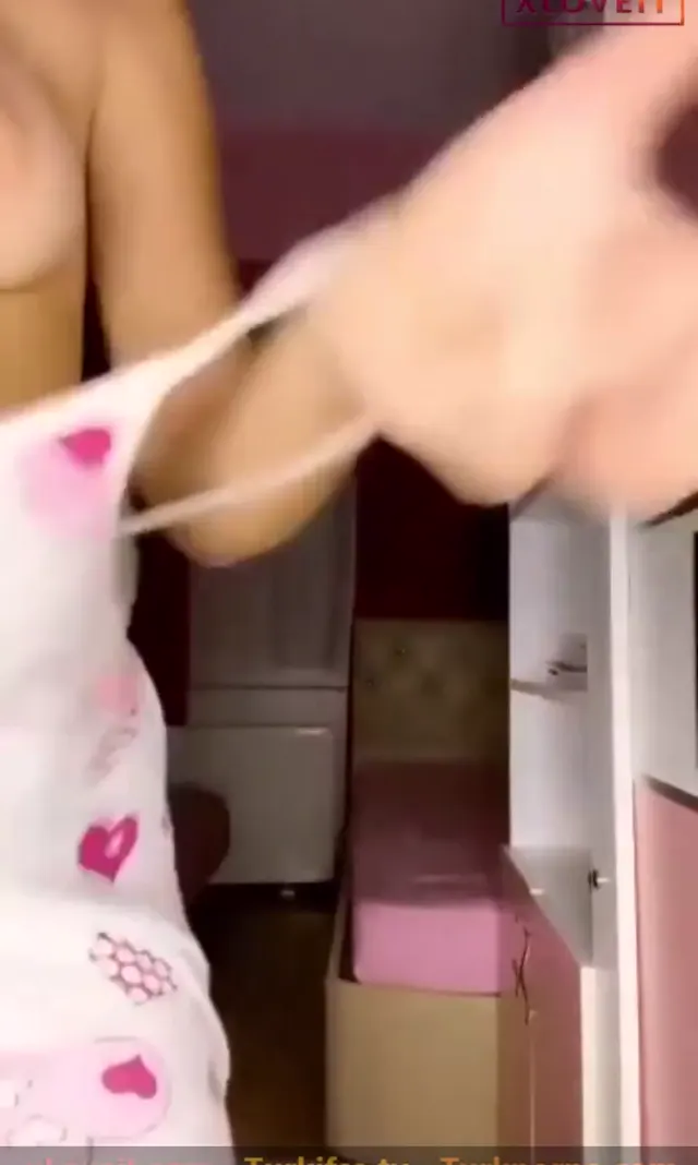 Tango Selin ifşa Ytamadan önce nude show yaptı — Tango Selin — Canlı Yayınlar · sahne 1