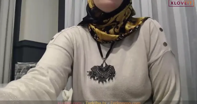 Xprensesx ifşa Türbanlı Milf amcığının derinliklerini gösterdi — xprensesx — Canlı Yayınlar · sahne 1