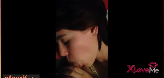 Liseli Porno İzle — Abimden bayram harçlığı dedi ağzına akıttı