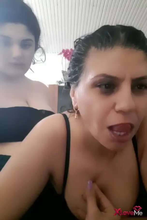 Türk İfşa X — Anne kız ifşa Ailece kaşar bunlar