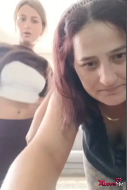 Twitter ifşa — Anne Kız öpüşme ifşa vay anasını