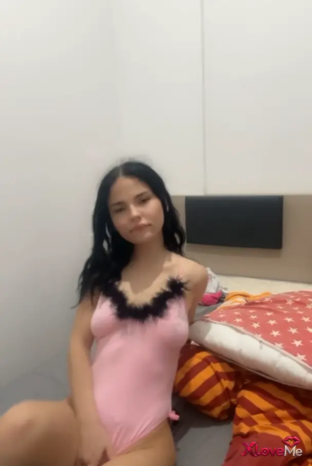 Ücretsiz İzle — Beyzanur ifşa Türk Onlyfans kızından video