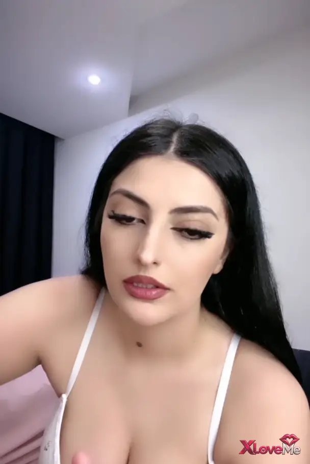 Canlı Yayınlar — Ceyda ifşa HD Yarım saatlik canlı yayın videosu — Ceyda