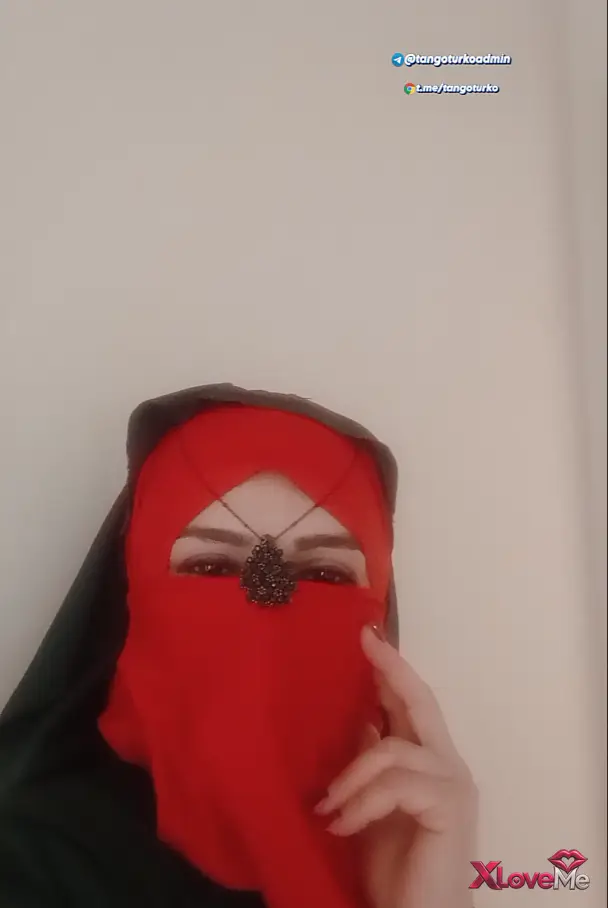 Türk ifşa — Mistress Nilüfer ifşa – Türbanlı olgun fetiş videolar Vol 15 — Mistress Nilüfer