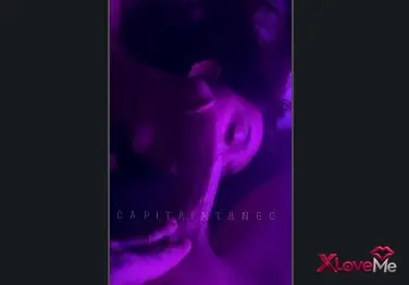 Porno Yıldızları — Türk Porno Sakso Naz Elbir kocaman yarrağı ağzına aldı — Naz Elbir