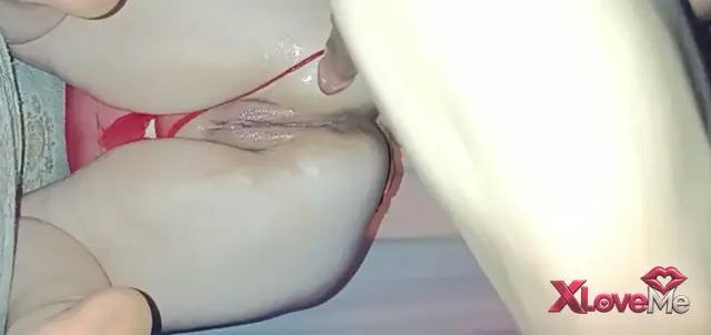 Türk Porno — Olgun büyük götlü kadının ıslak amını dağıttı