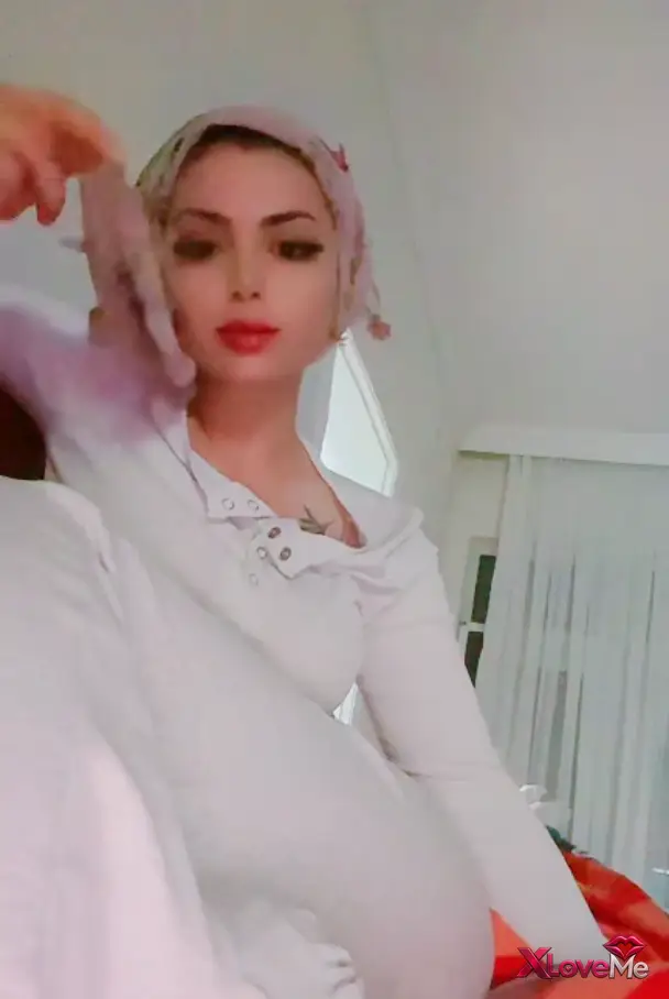 Tesettürlü — Ponçik Özlem ifşa Türbanlı kızın uzun yayını — Ponçik Özlem