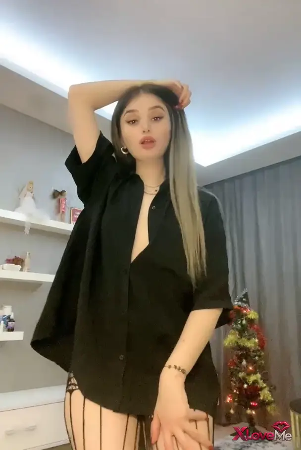 Tango Milla ifşa Sexy hatundan kalça show — Tango Milla