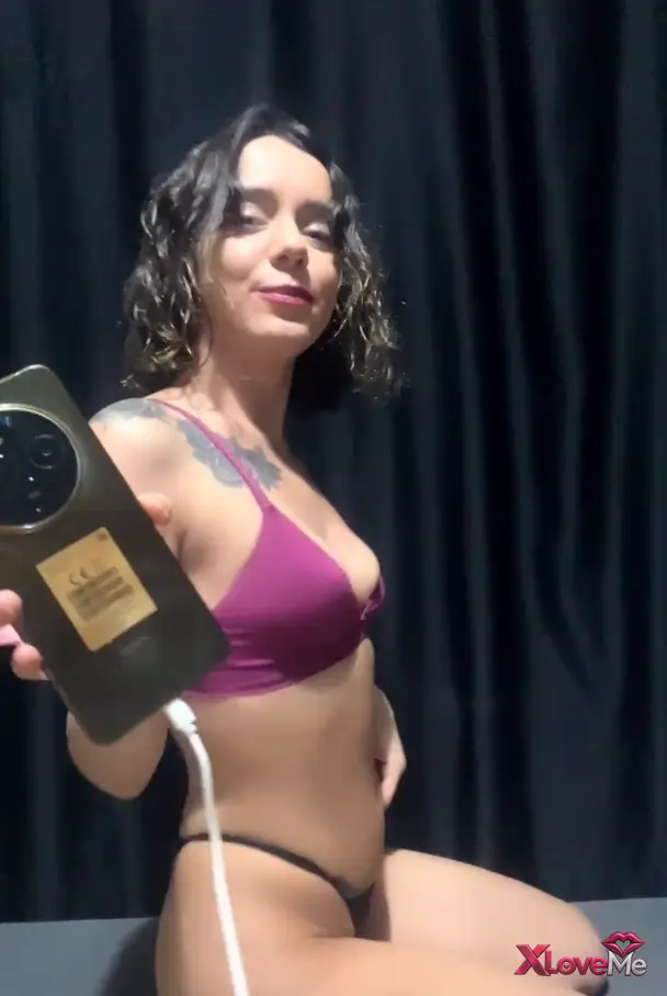 Tango Yayınları — Tango Sude ifşa iç çamaşırlı yayında — Tango Sude