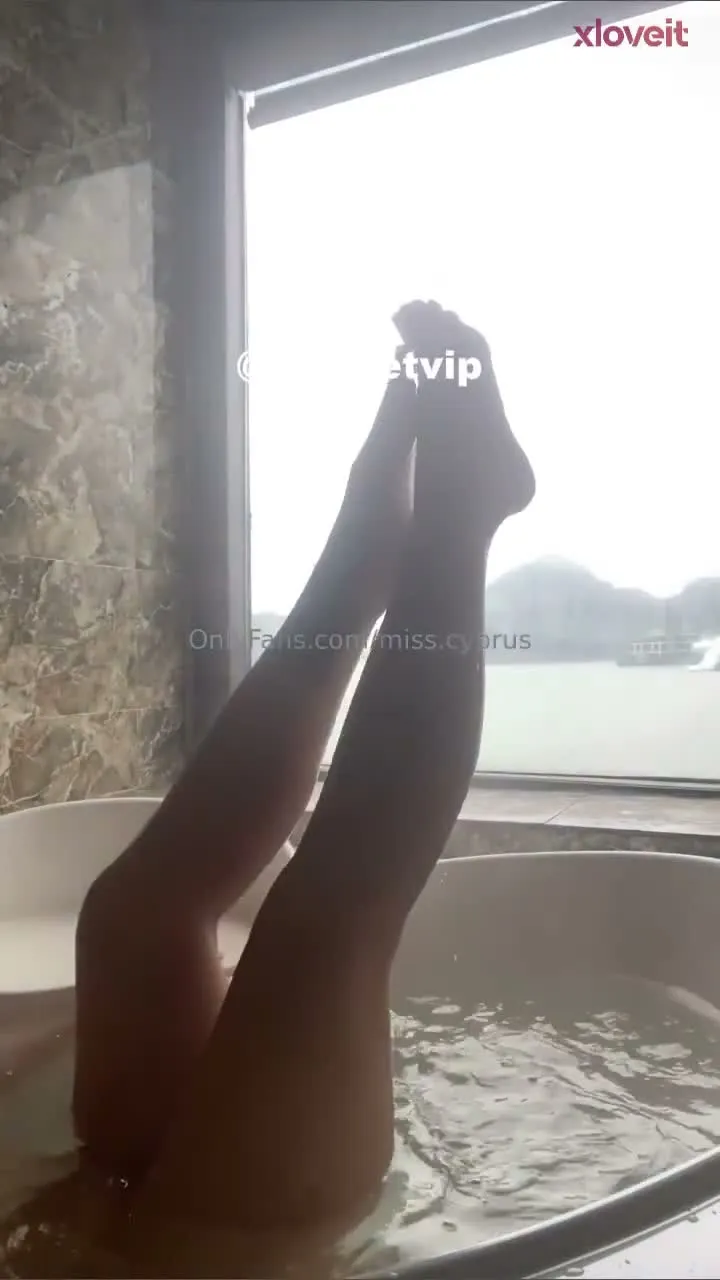 Ayla Günsüz ifşa Jakuzi keyfinden video çekti — Ayla Günsüz — Türk ifşa