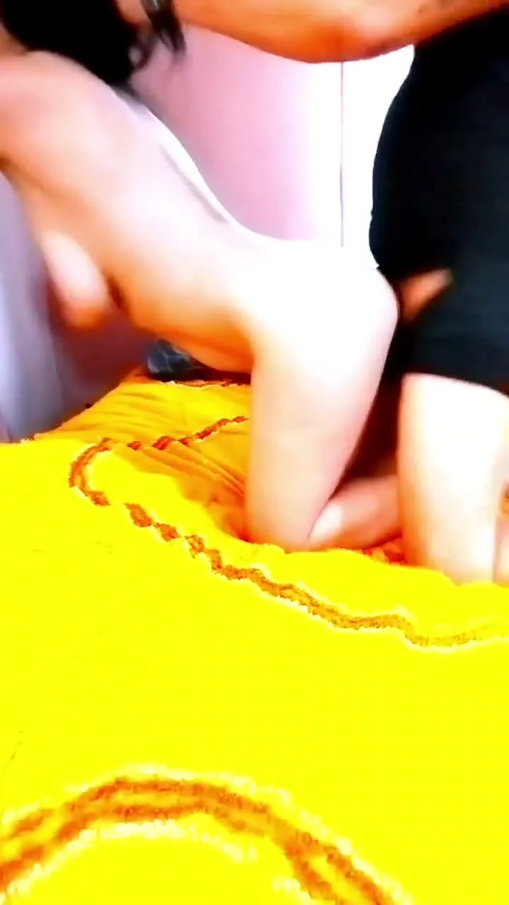 Bedava sikiş Milf Canan duvara karşı domalınca kocası çaktı — Amatör Porno