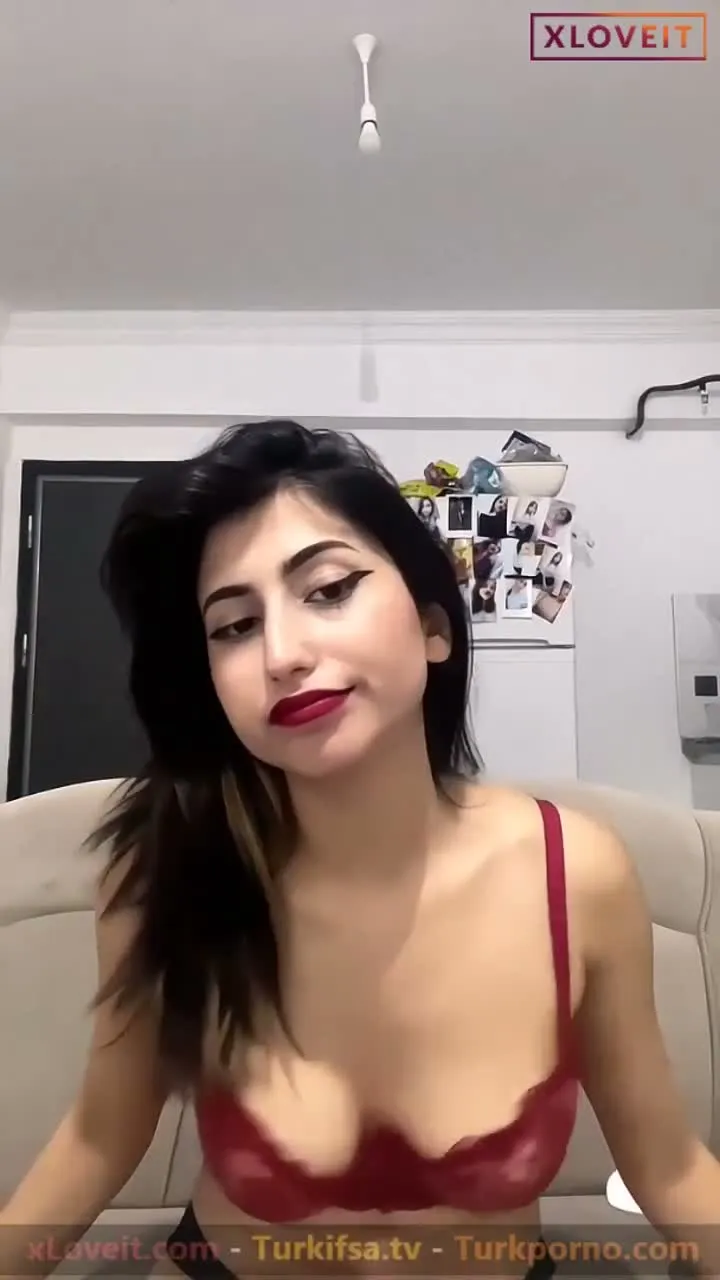 Elisa ifşa Türk kızından yayın videosu seyret — Elisa — Canlı Yayınlar
