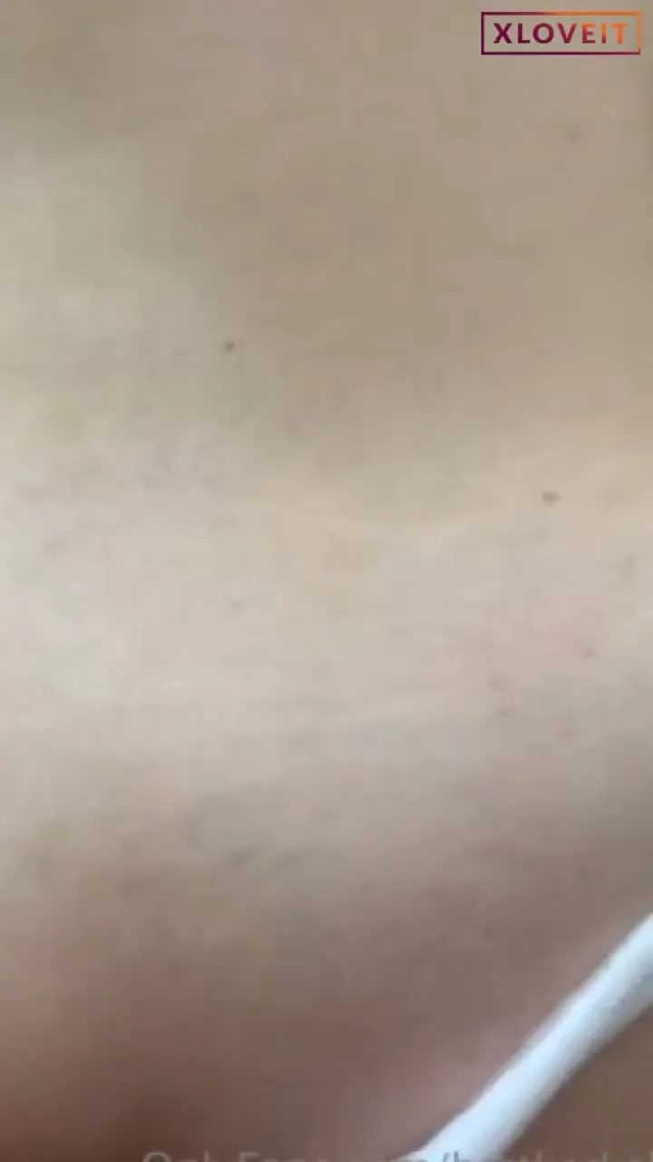 Gözlüklü Porno HD Ateşli hatun sakso çekip domaldı — Gözlüklü — Mobil Porno