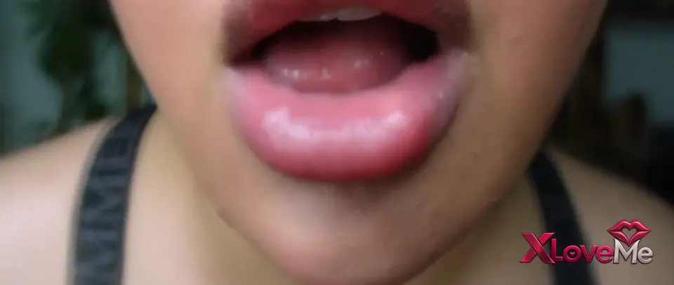 Hot ASMR Sinem Karahan Taşaklarını yalarım — Hot ASMR Sinem — Türk ifşa