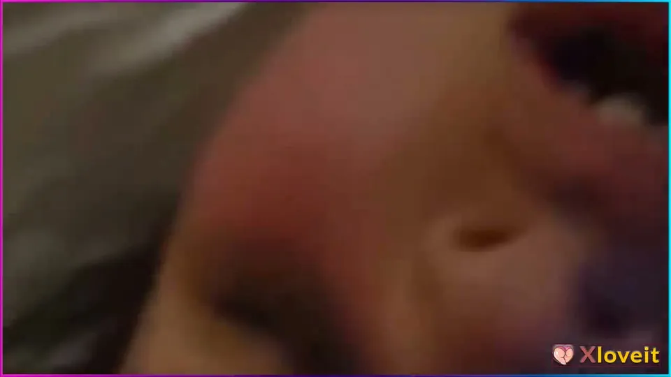 Liseli Kızın ilk sevişme sakso tecrübeleri — Amatör Porno