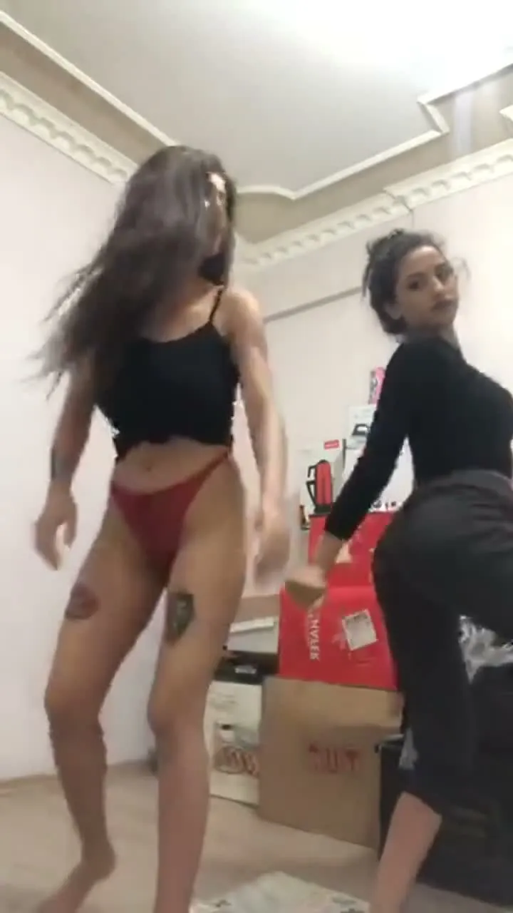 Nazlıgül ifşa Kankasıyla göt show yaptı — Nazlıgül — Canlı Yayınlar