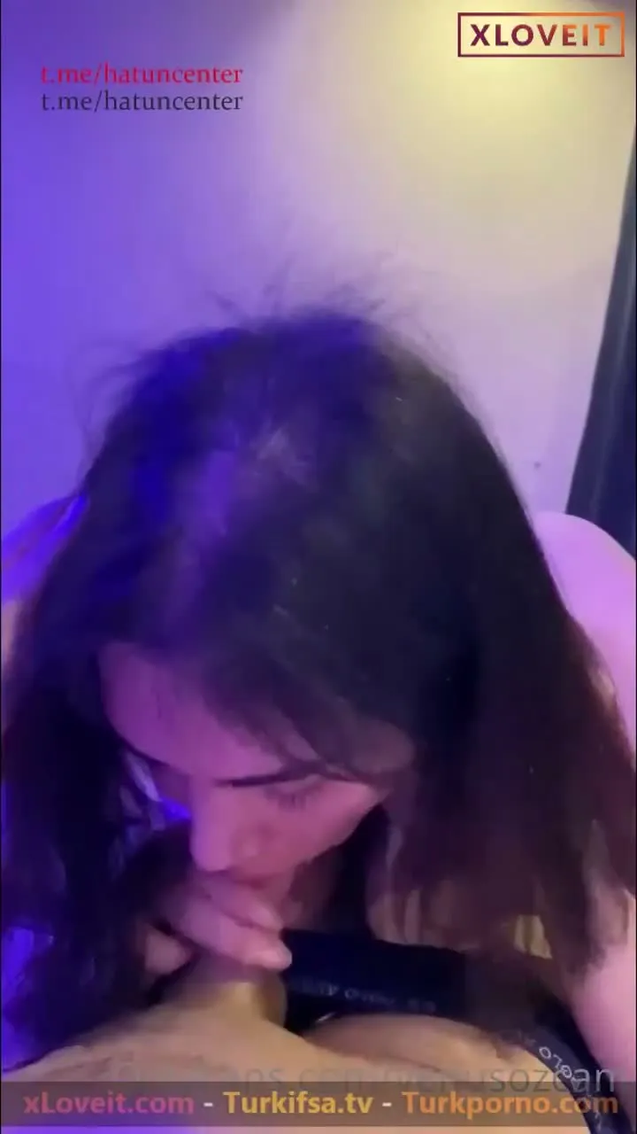 Türk Porno Venüs Özşam sakso Doggystyle seks video — Venüs Özçam — Amatör Porno