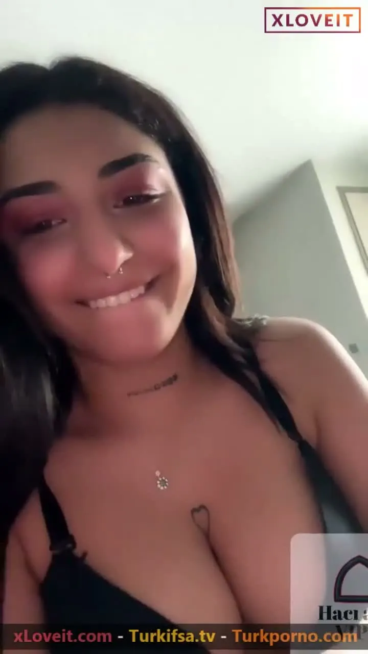 Sudenaz Devrim Porno Sakso çekip kucakta içine aldı — Sudenaz Devrim — Amatör Porno
