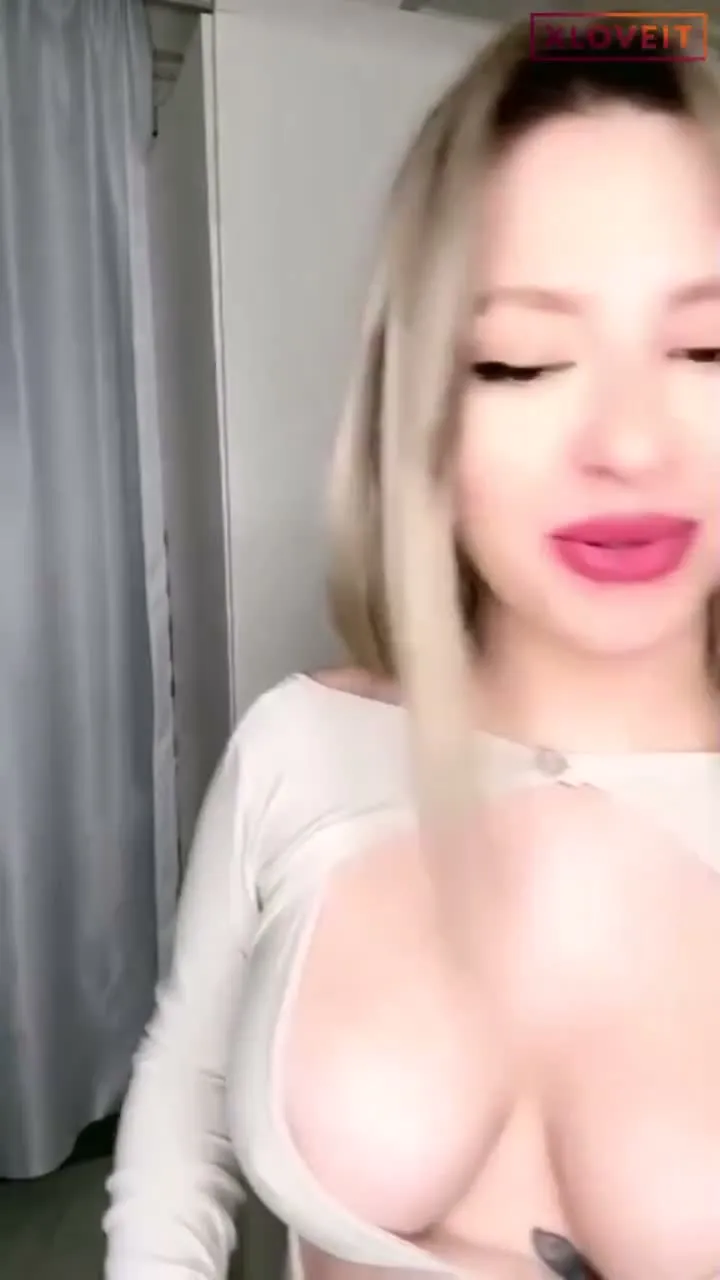 Tango Ilgın ifşa Seksi kızdan meme temalı yayın — Tango Ilgın — Canlı Yayınlar