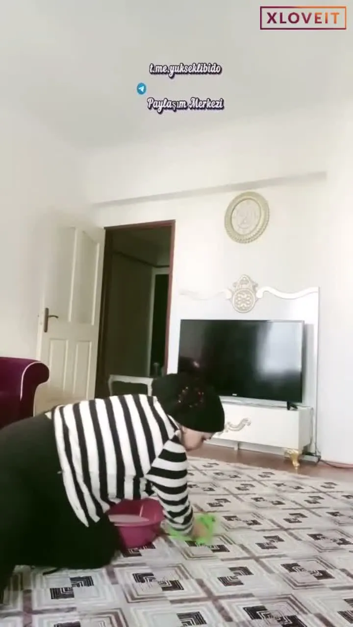 Tango Kübra ifşa Türbanlı ev kızından canlı yayın — Canlı Yayınlar