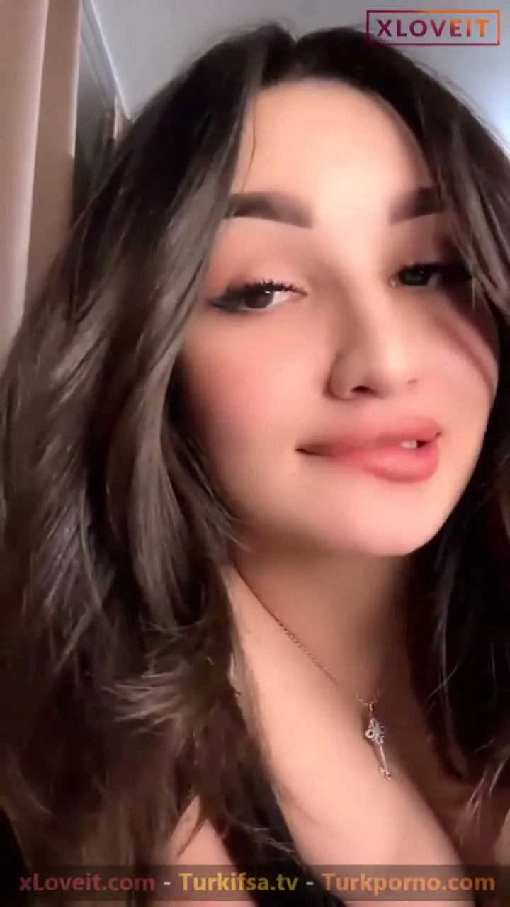 Tango Leyla ifşa Fıstık gibi hatunun yayınını seyret — Tango Leyla — Canlı Yayınlar