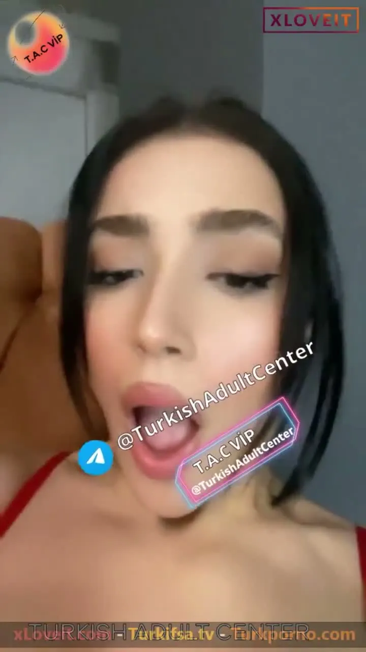 Tango Selena ifşa amcık okşayıp inledi — Türk ifşa