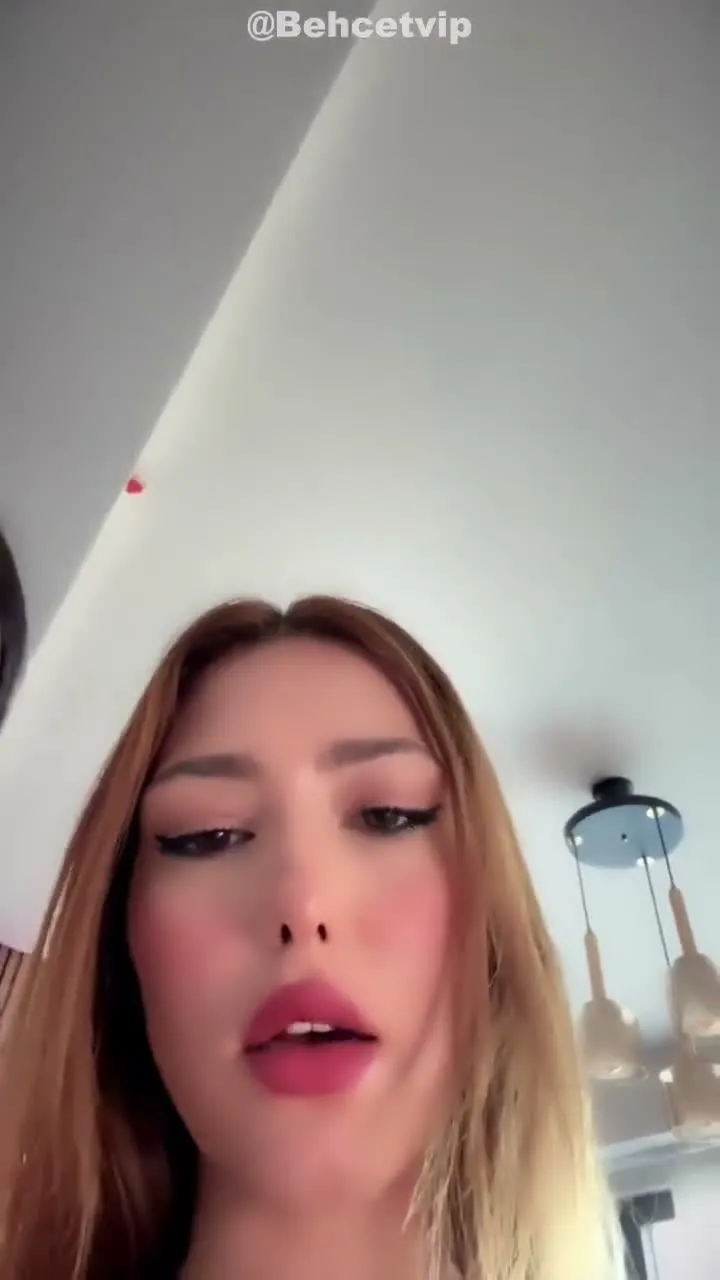Tango Yeahmur ifşa 2 genç kızın kudurtucu yayını — Canlı Yayınlar