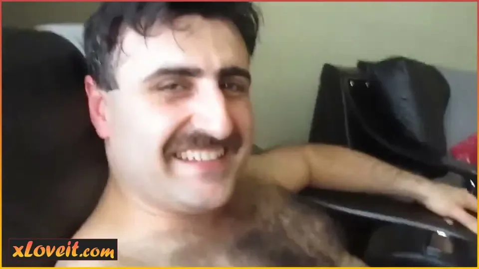 Türk Olgun hatunu bıyıklı adamın siktiği HD video — Konulu Porno