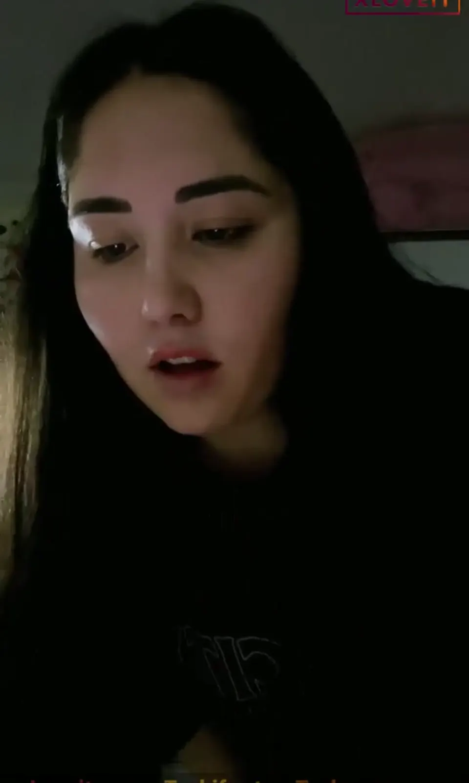 Ülkü ifşa Üniversiteli kızdan tangalı nude yayın — Canlı Yayınlar