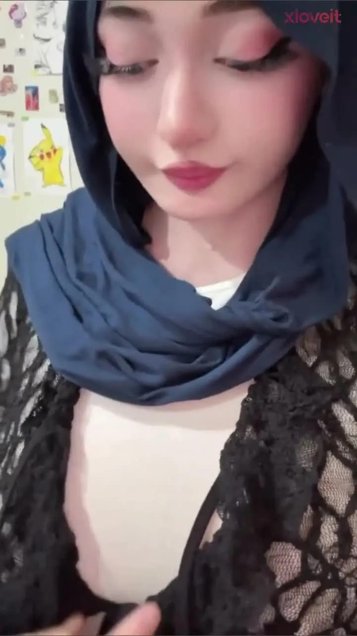Zelal ifşa Türbanlı tiktokçu kızın nude videoları — Türk ifşa